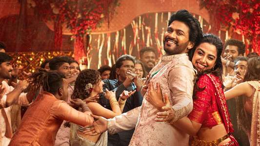 Anaganaga Oka Raju - Backdrops