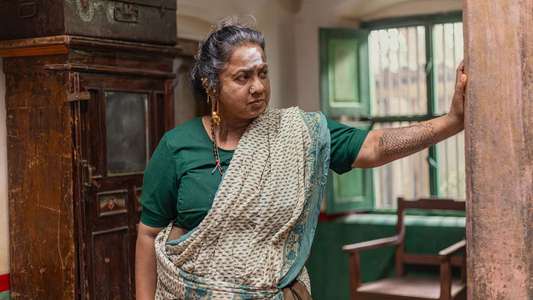Thaai Kizhavi - Backdrops