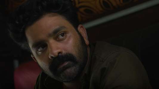 Sambhavam Adhyayam Onnu - Backdrops