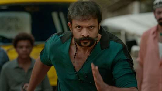Aadu 3 - Backdrops