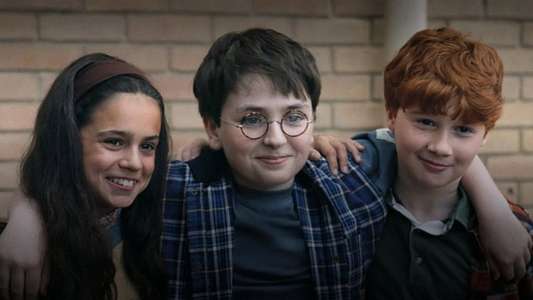Finding Harry: The Craft Behind the Magic - Backdrops