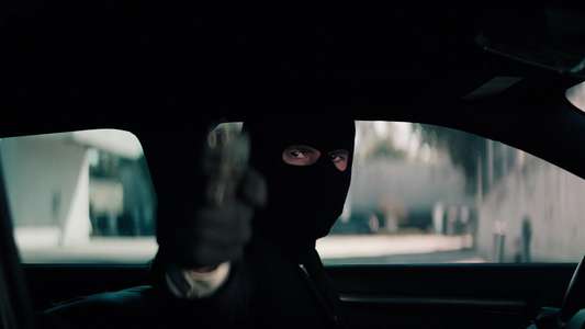 Crime 101 - Backdrops
