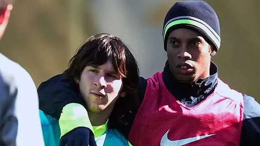 Ronaldinho: The One and Only - Backdrops
