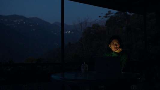 Shape of Momo: छोरा जस्तै - Backdrops