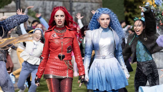 Descendants: Wicked Wonderland - Backdrops
