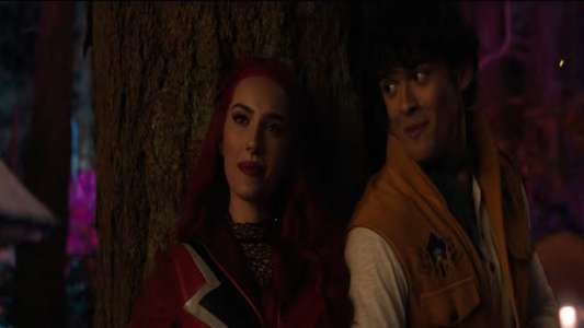 Descendants: Wicked Wonderland - Backdrops