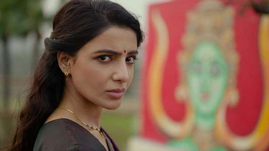Maa Inti Bangaram - Backdrops