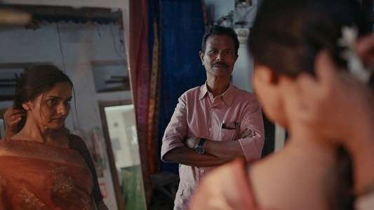Chinna Chinna Aasai - Backdrops