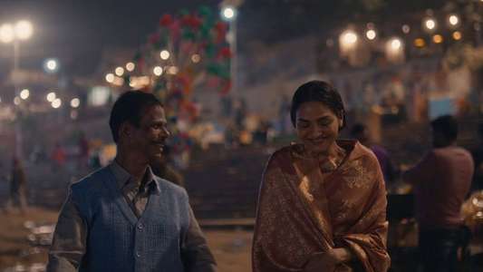 Chinna Chinna Aasai - Backdrops