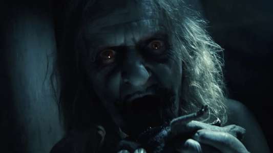 Insidious: Out of the Further - Backdrops