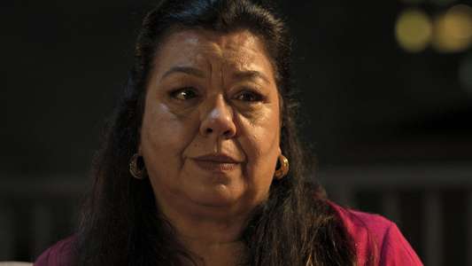 Nando Between Two Worlds - A Sintonia Film - Backdrops