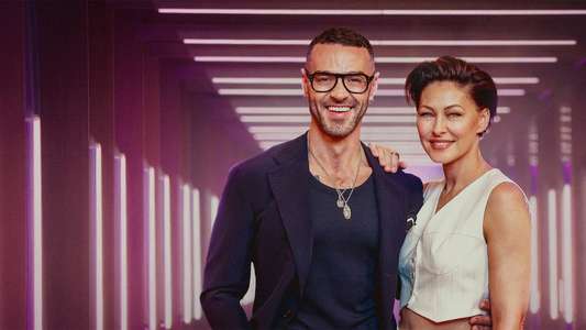 Love Is Blind: UK - Backdrops