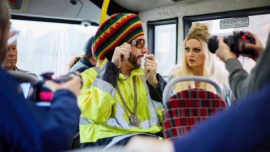 Ali G: Who Iz I? - Backdrops