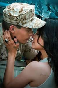 Purple Hearts - Poster
