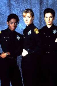 Sirens - Poster