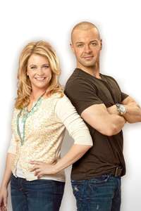 Melissa & Joey - Poster