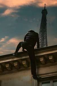 Vjeran Tomic: The Spider-Man of Paris - Posters