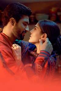 Zara Hatke Zara Bachke - Posters