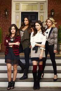 Pretty Little Liars - Posters