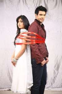 Kitani Mohabbat Hai - Poster