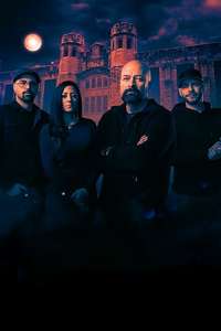 Ghost Hunters - Poster