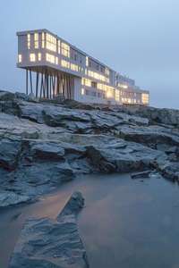 Amazing Hotels: Life Beyond the Lobby - Posters