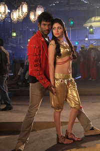 Madha Gaja Raja - Posters