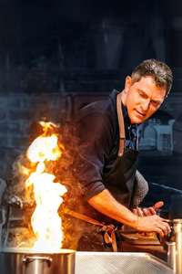 Beat Bobby Flay - Posters