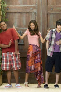 Pair of Kings - Posters