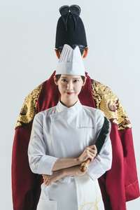 Bon Appétit  Your Majesty - Posters