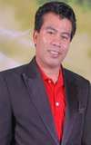 Helmi Gimmick