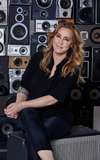 Anouk 