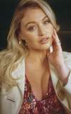 Iskra Lawrence