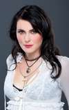Sharon den Adel