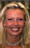 Vivian Schmitt