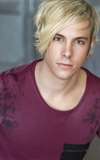 Riker Lynch