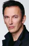 Steve Valentine
