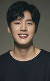 Kim Dong-hee