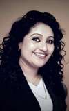 Thezni Khan