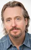 Linus Roache
