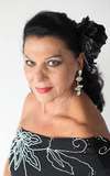 Carmen Flores