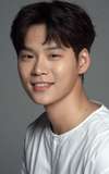 Yoon Ji-on