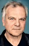 Bernhard Schütz
