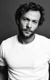 Kyle Schmid