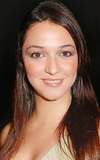 Nauheed Cyrusi