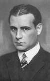 Victor Varconi
