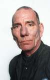 Pete Postlethwaite
