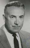 Raymond Bailey