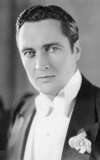 Edmund Lowe