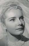 Suzanne Cloutier